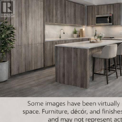 Building Photo - 15 Richardson St