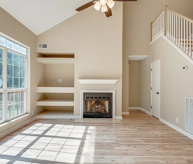 Building Photo - 3528 Longhaven Crossing