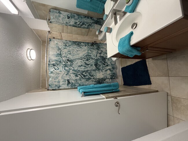 Interior Photo - Calvert House Apartments