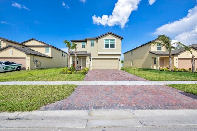 Foto del edificio - 740 Worlington Ln