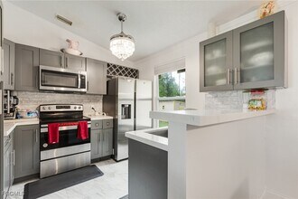 Building Photo - 503 East 13th Street