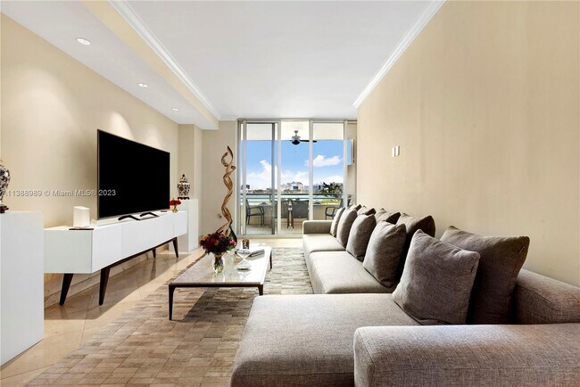 Foto del edificio - 848 Brickell Key Dr