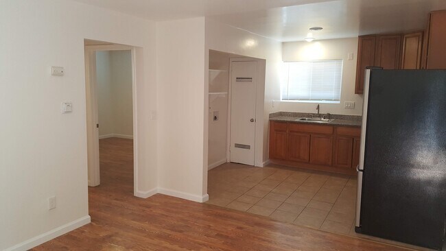 Building Photo - 1448 88th Ave