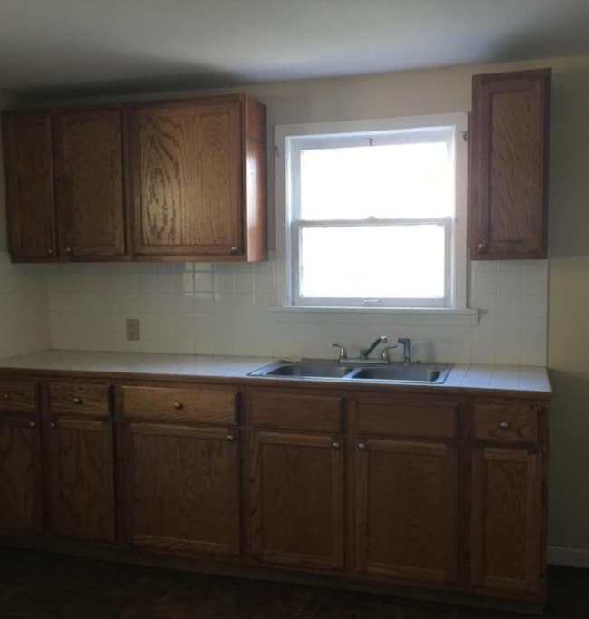 Building Photo - 2124 Peabody Ave