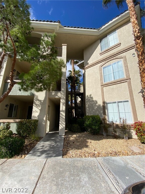 7107 S Durango Dr Unit 109, Las Vegas, NV 89113 Condo for Rent in Las