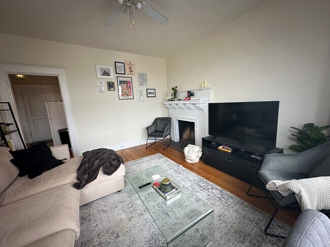 Building Photo - 1654 Massachusetts Ave