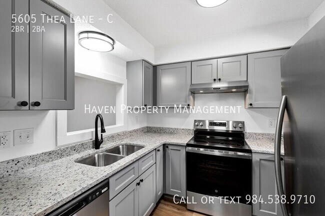 Foto del edificio - 5605 Thea Ln
