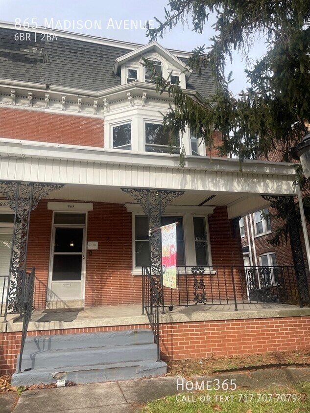 Primary Photo - 6 bedroom, 1.5 bathroom now available!