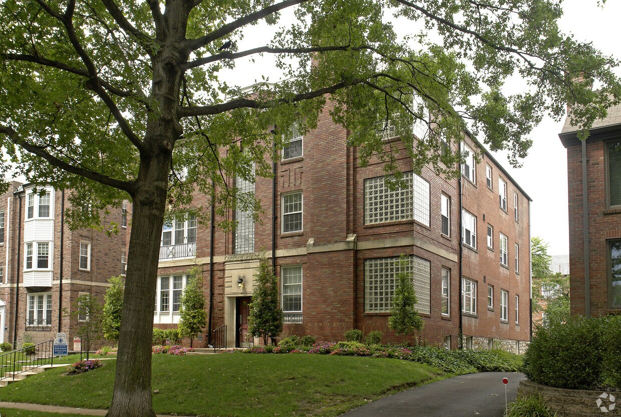 Foto del edificio - 7539 Oxford Dr