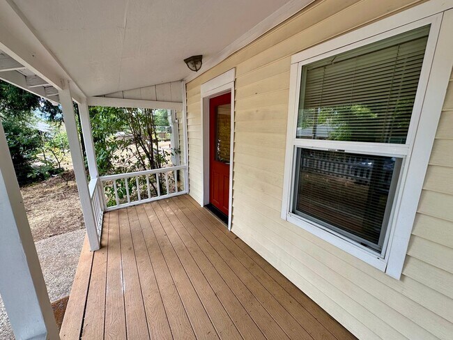 Foto del edificio - charming 1-bedroom, 1-bathroom home locate...