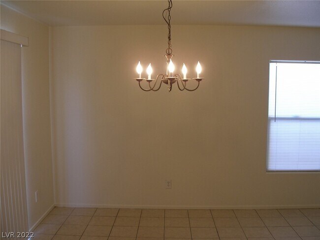 Foto del edificio - 4225 English Walnut Ct