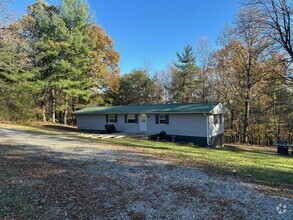 Building Photo - 644 Hatchet Creek Ln