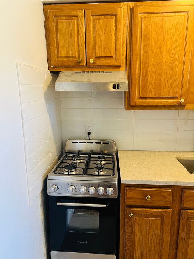 Foto del edificio - 294 West Post Road