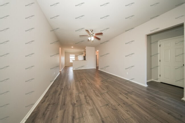 Building Photo - 2713 Crystal Pine Dr