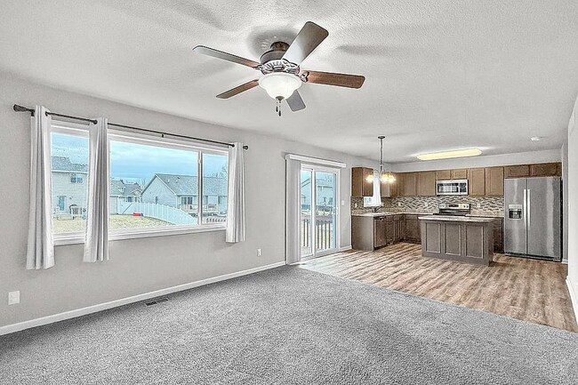 Foto del edificio - 205 SW 48th St