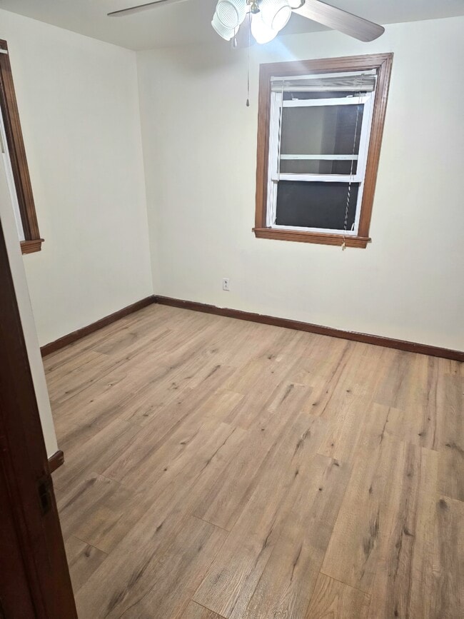 Building Photo - 21 Wisner Ave