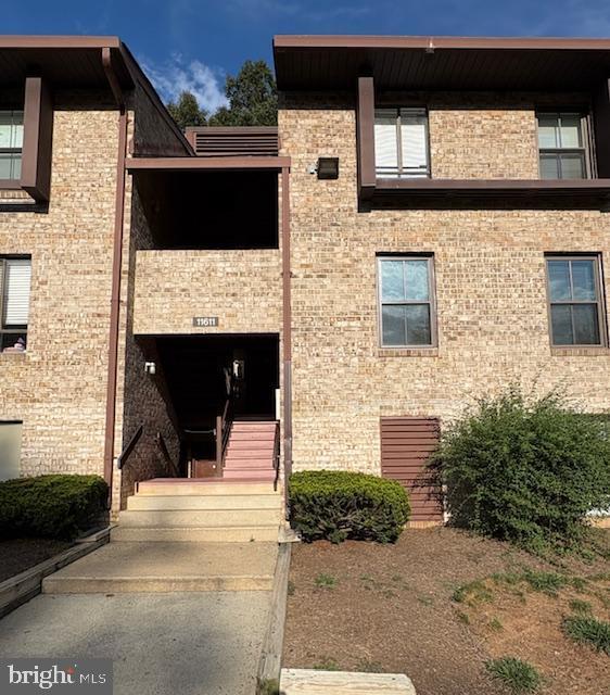 Building Photo - 11611 Stoneview Square