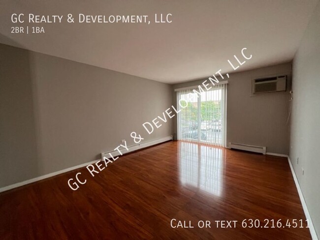 Building Photo - ***CAROL STREAM / ALL UTILITIES INCL / 2 B...