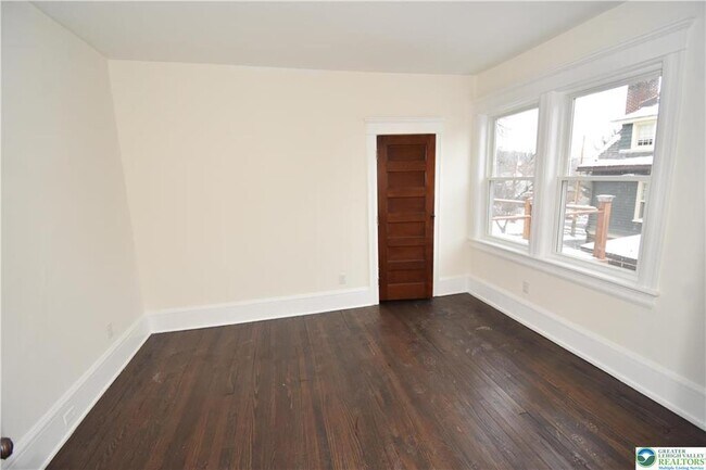 Foto del edificio - 312 March St