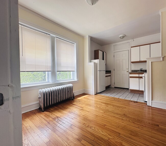 Foto del edificio - 5058 N Wolcott Ave