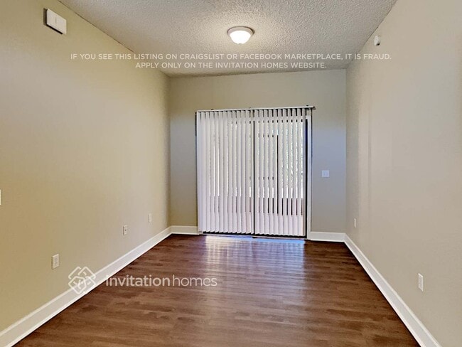 Building Photo - 2321 Lobelia Pl