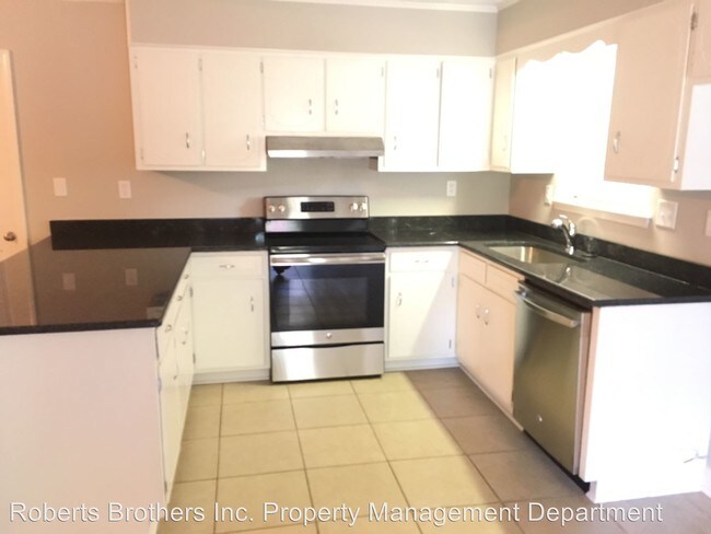 Building Photo - 4 br, 2 bath House - 6125 Palomino Drive