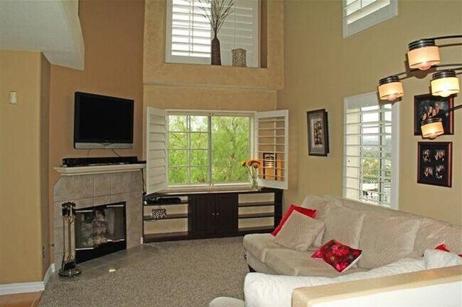 Foto del edificio - 12818 Carriage Heights Way
