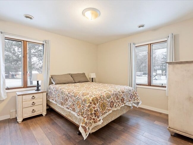 Foto del edificio - 3 Bedroom House on Mille Lacs Lake - All U...