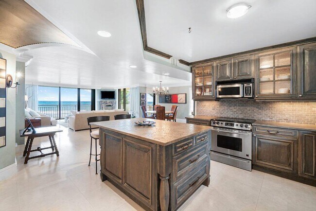 Building Photo - 3951 N Ocean Blvd