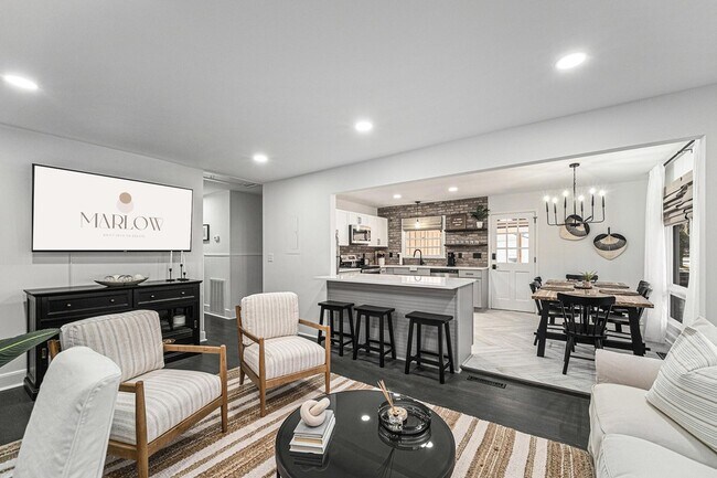 Foto del edificio - 5050 Pittman St