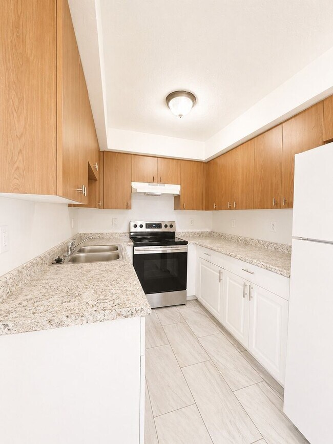 Foto del edificio - Newly Renovated 3/1 Single Family Home with Bonus room