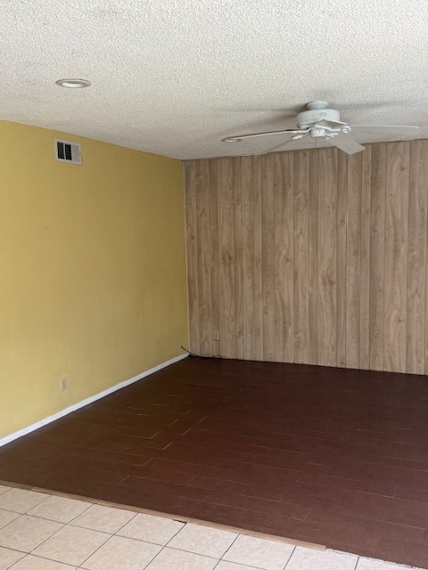 Building Photo - 9082 Piñata Way