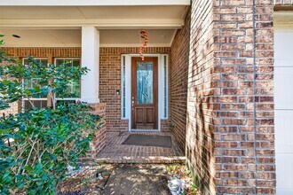 Building Photo - 3002 Overbrook Meadow Ln