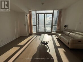 Building Photo - 38 Forest Manor Rd