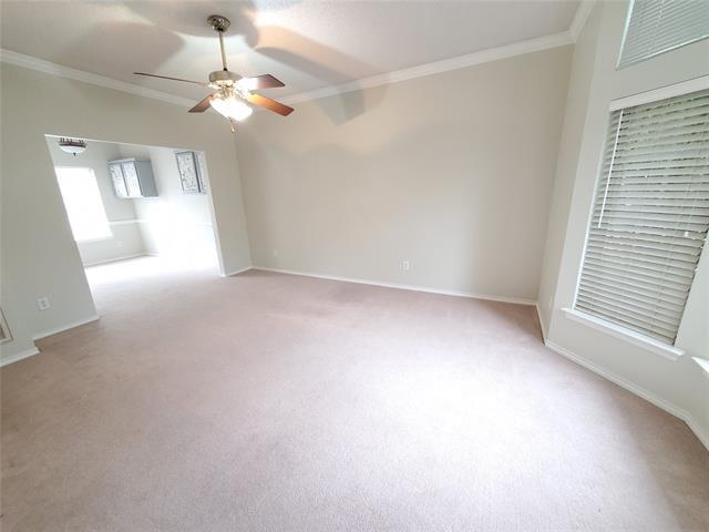 Building Photo - 1040 Woodbriar Dr