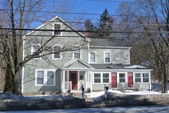 Building Photo - 95 Main St