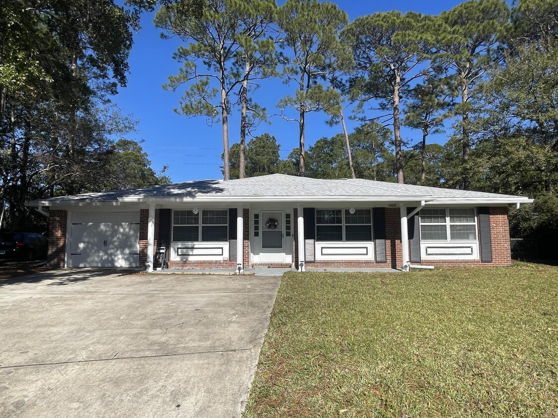 709 Tarpon Ln, Niceville, FL 32578 - House Rental in Niceville, FL ...