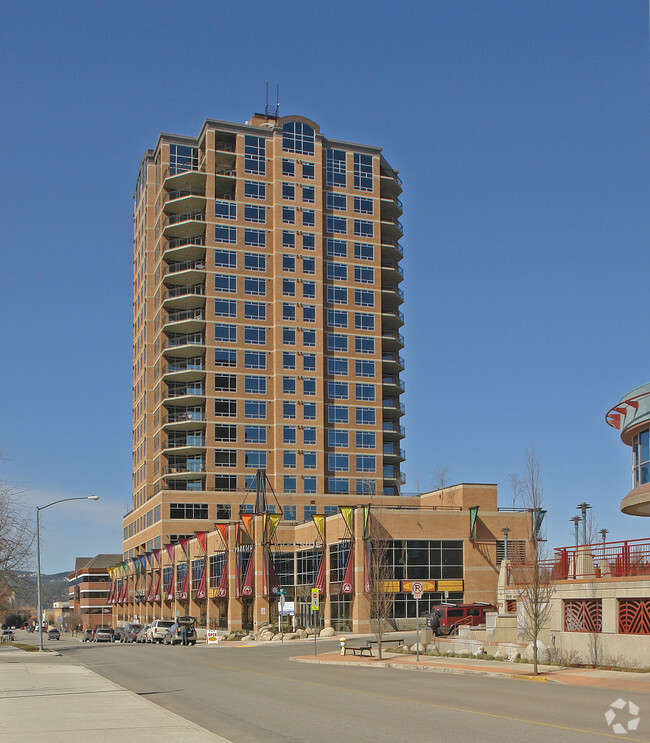 Building Photo - Parkside Tower