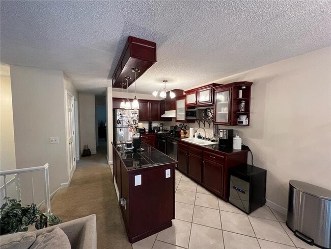 Building Photo - 1183 Timbershore Ln