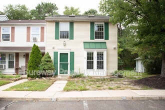 Building Photo - 38 Dorchester Cir