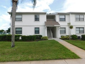 Building Photo - 403 Meadow Ln