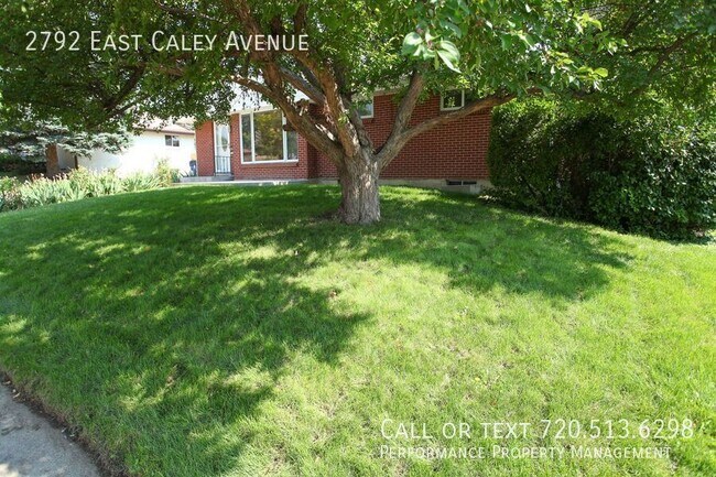 Building Photo - 2792 E Caley Ave