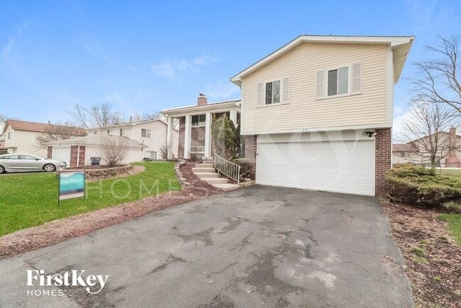 Building Photo - 135 Oriole Rd