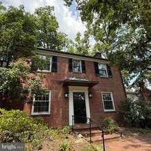 Building Photo - 3121 Quebec Pl NW
