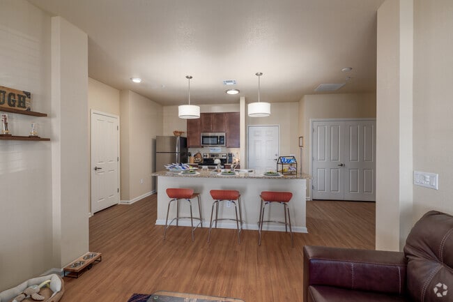 2BR, 2BA - 872SF - Kitchen - Junction at Ironhorse