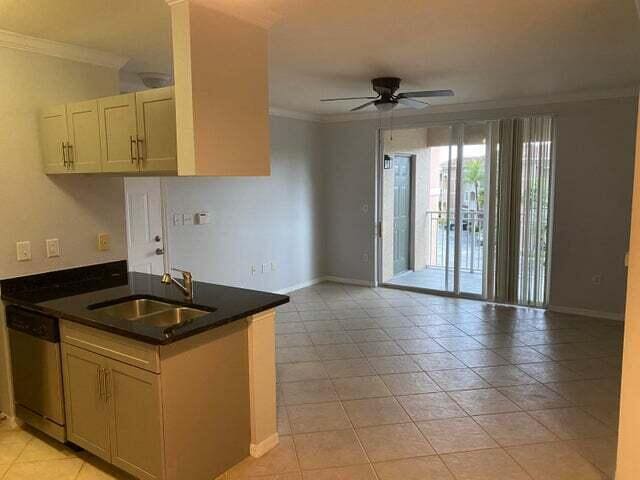 Building Photo - 6492 Emerald Dunes Dr