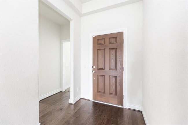 Building Photo - 10907 Birchwood Knl Ct