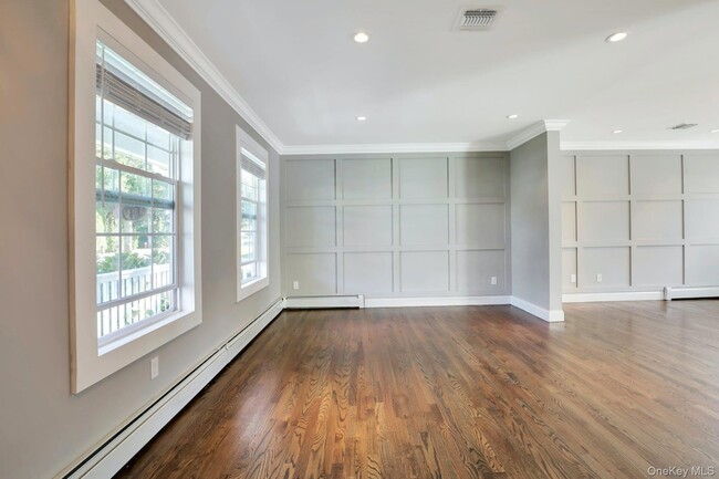 Building Photo - 32 Delamere St