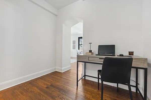 Foto del edificio - 200 E 16th St