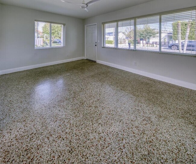 Foto del edificio - 1331 North N Street